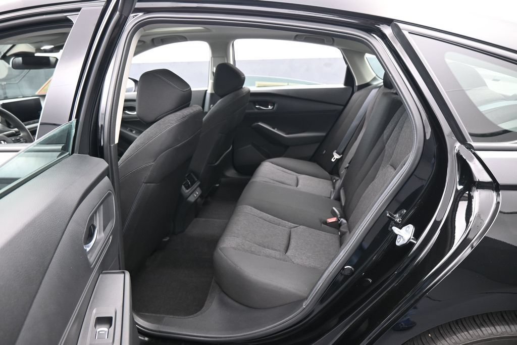 Used 2025 Honda Accord SE image 33