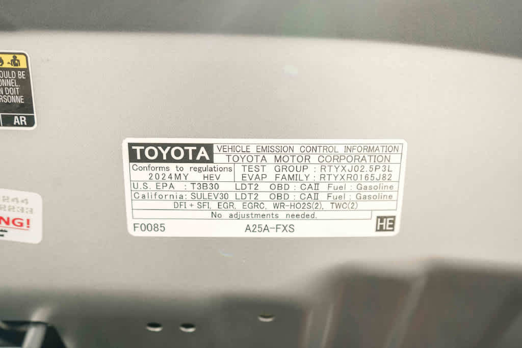 Used 2024 Toyota RAV4 XLE w/ Convenience Package AWD/4WD image 31