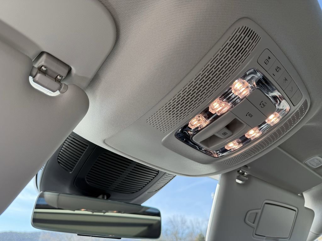 New 2026 Mercedes-Benz GLS 450 4MATIC image 27