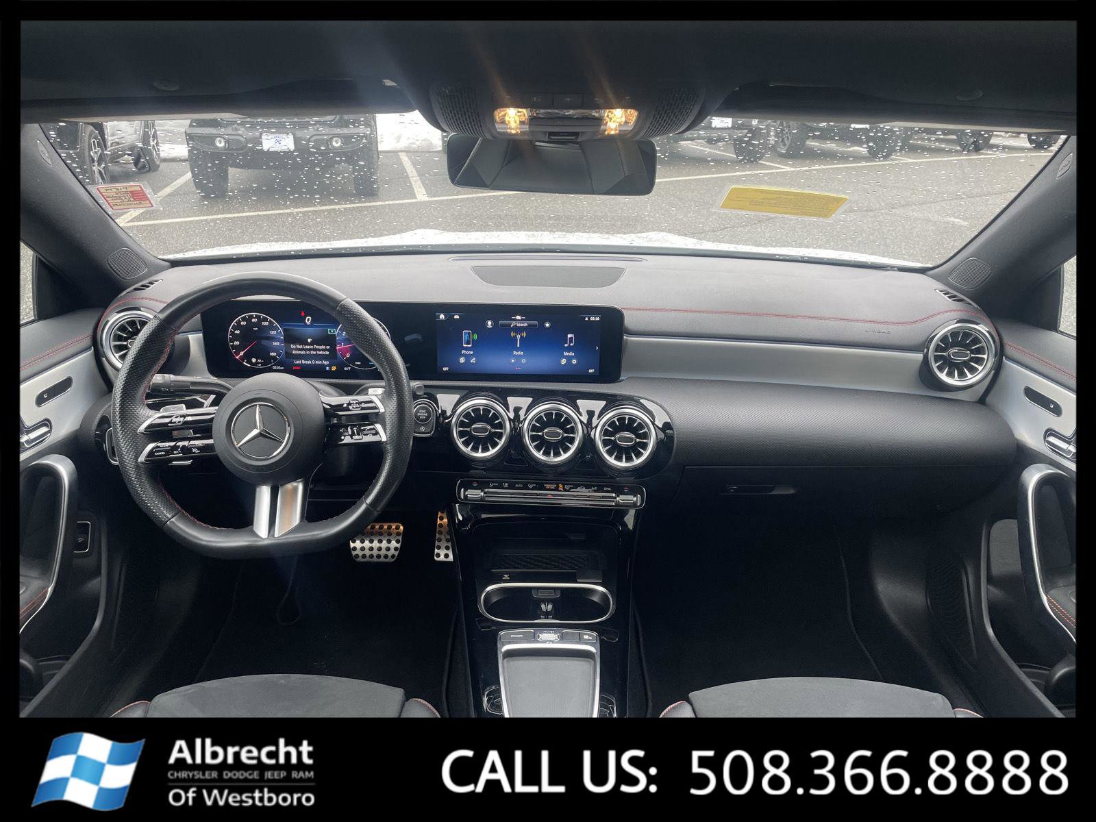 Used 2024 Mercedes-Benz CLA 250 4MATIC image 23