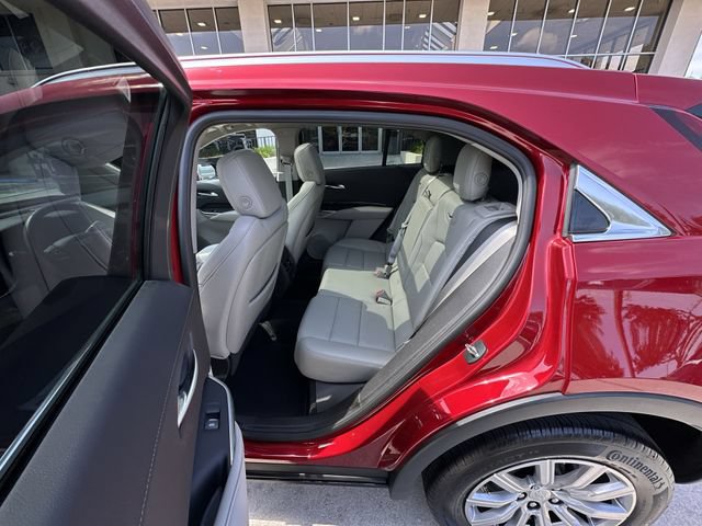 Certified 2023 Cadillac XT4 Premium Luxury FWD image 30