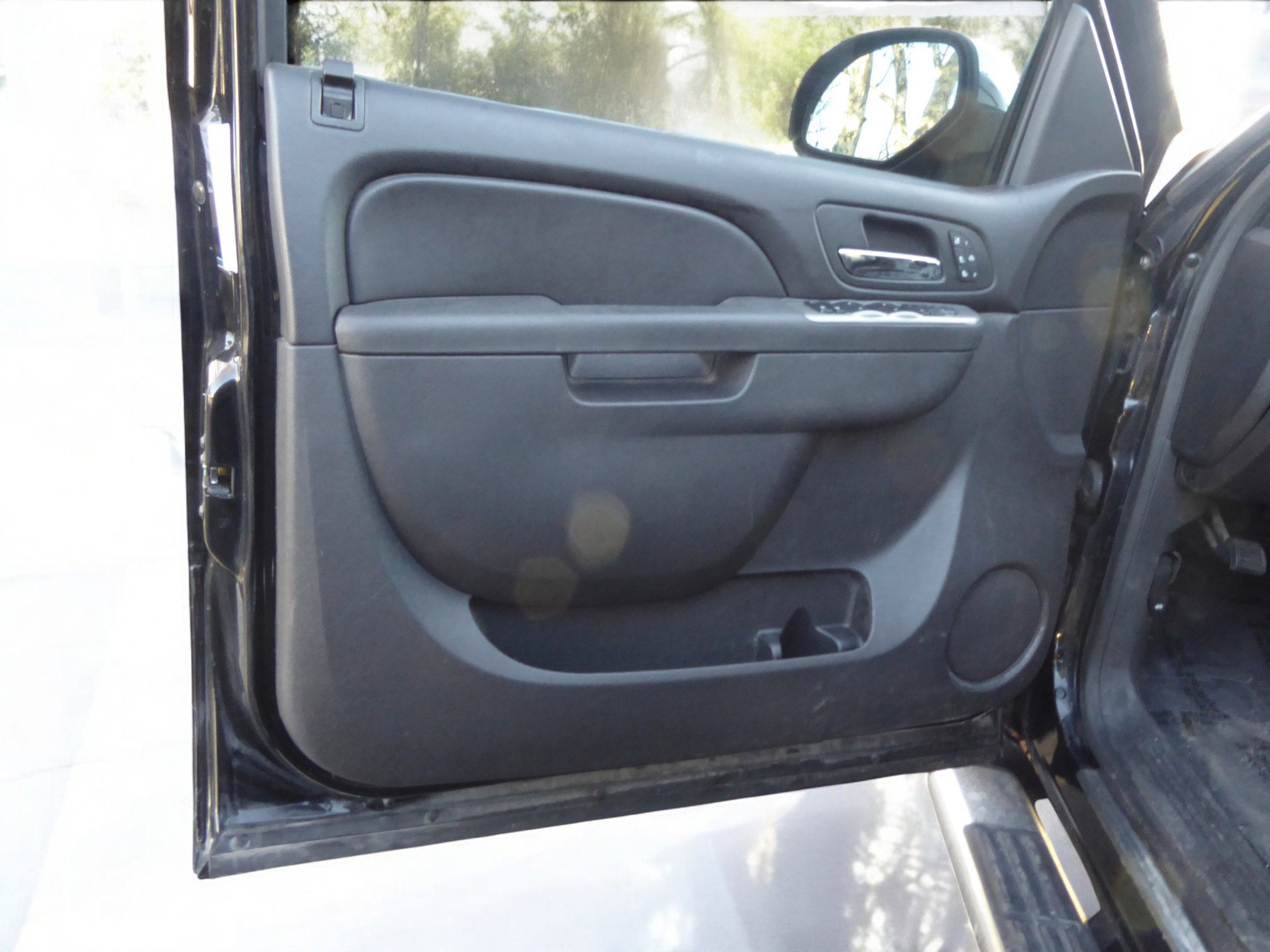 Used 2012 Chevrolet Silverado 1500 LTZ image 18