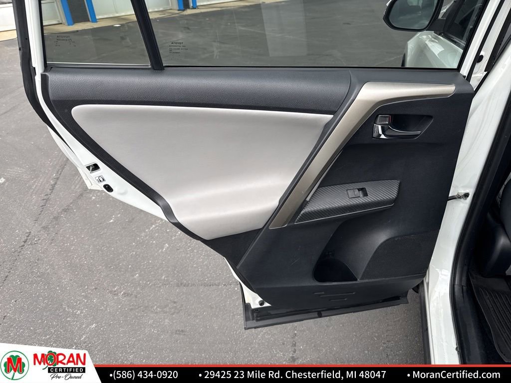 Used 2015 Toyota RAV4 Limited w/ Technology Package image 24
