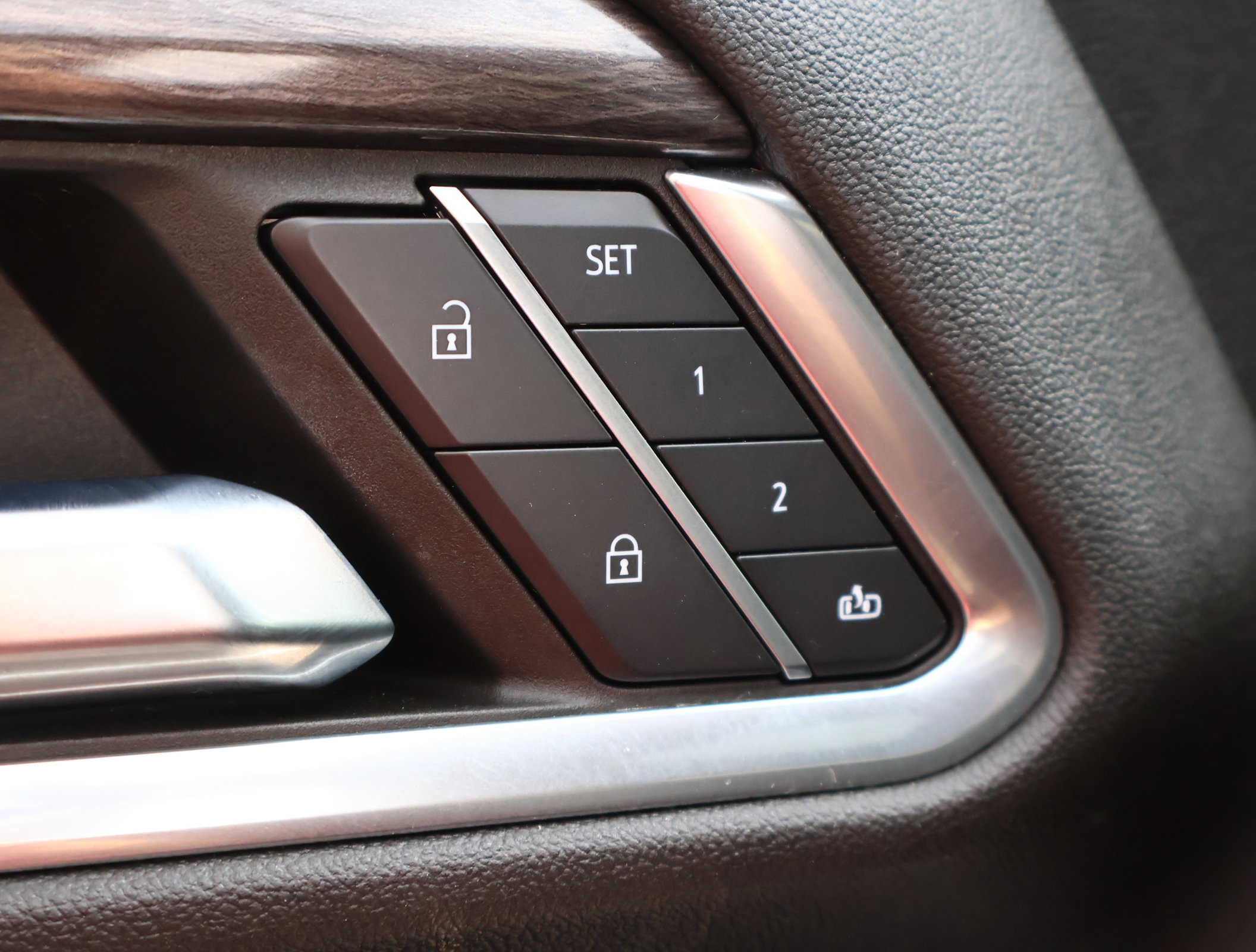 Used 2023 Chevrolet Silverado 1500 LTZ w/ LTZ Premium Texas Edition image 9