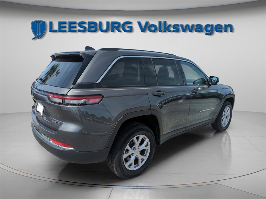 Used 2022 Jeep Grand Cherokee Limited image 6