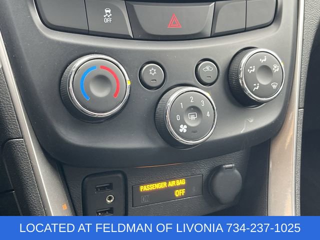 Used 2020 Chevrolet Trax LT image 16