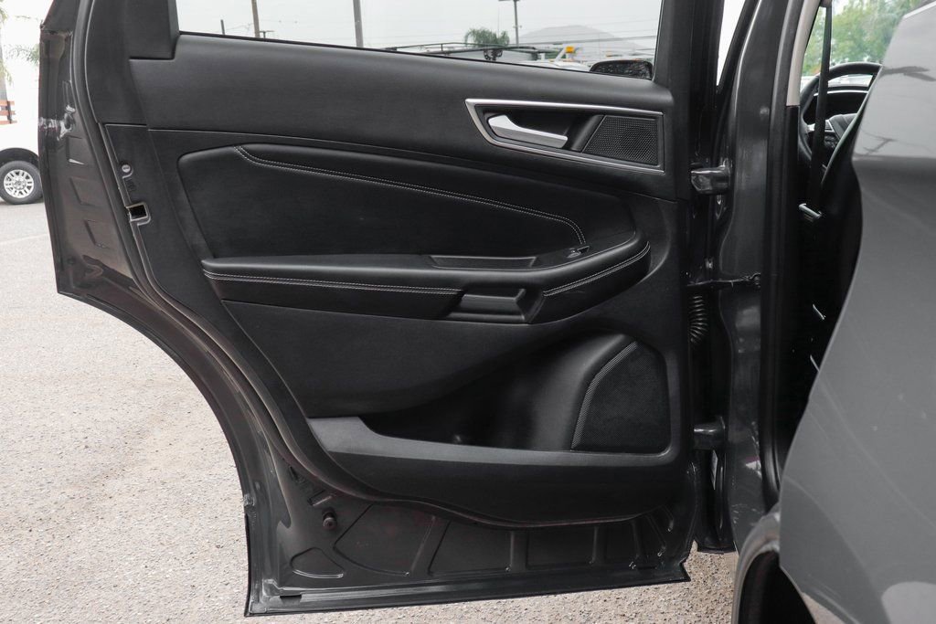 Used 2021 Ford Edge Titanium w/ Cargo Accessory Package image 44