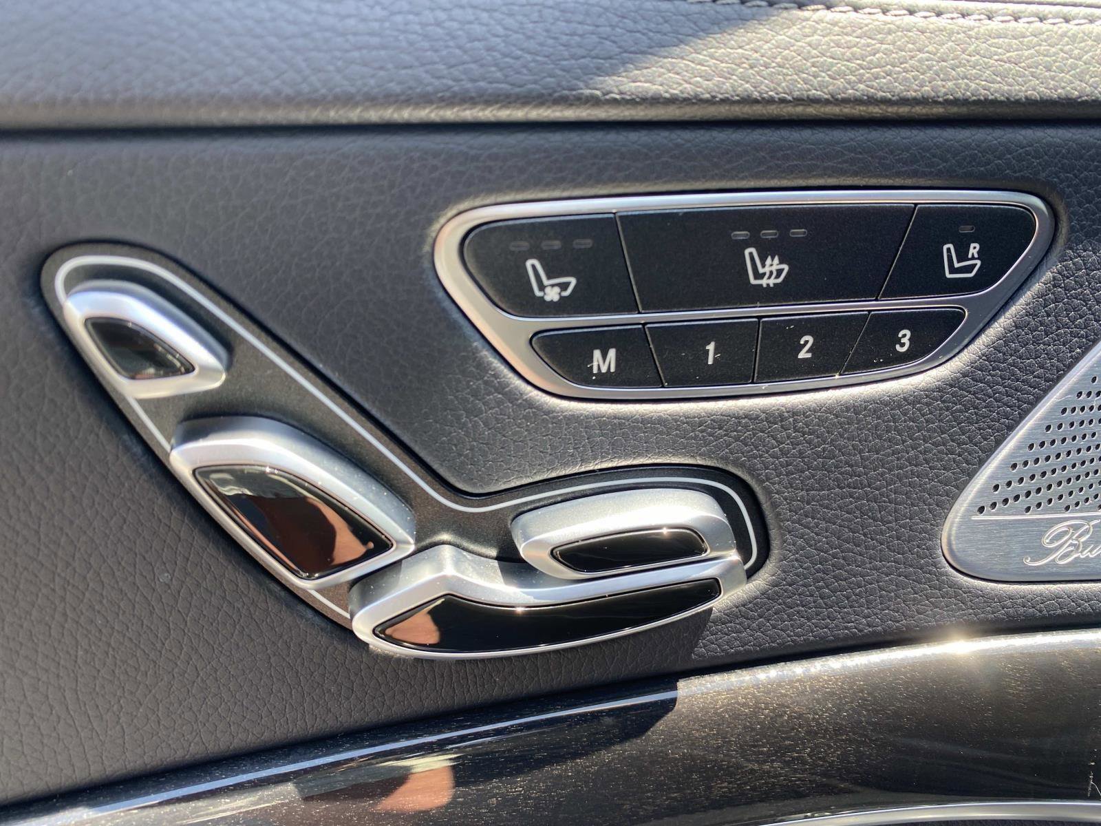 Used 2019 Mercedes-Benz S 560 Sedan image 21