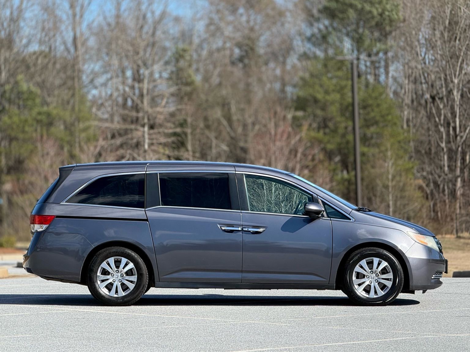Used 2016 Honda Odyssey SE image 11