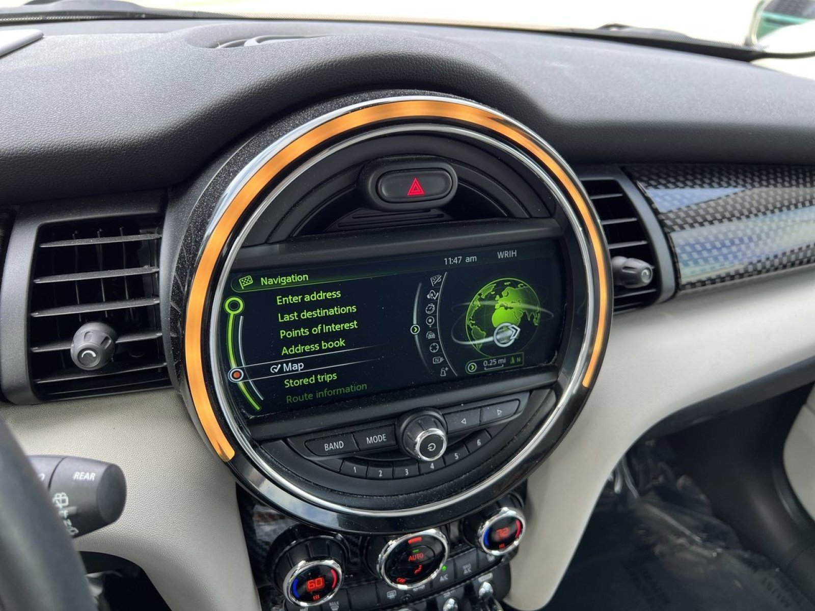 Used 2018 MINI Cooper S image 17