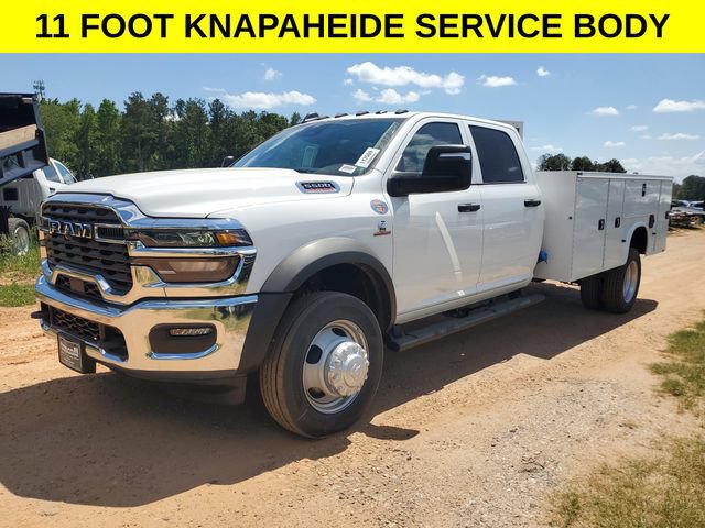 New 2026 RAM 5500 Tradesman AWD/4WD image 3