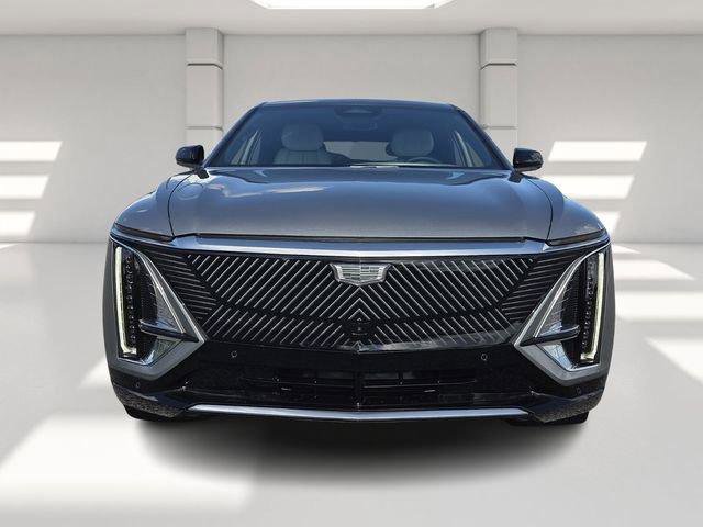 New 2026 Cadillac Lyriq Luxury RWD image 8