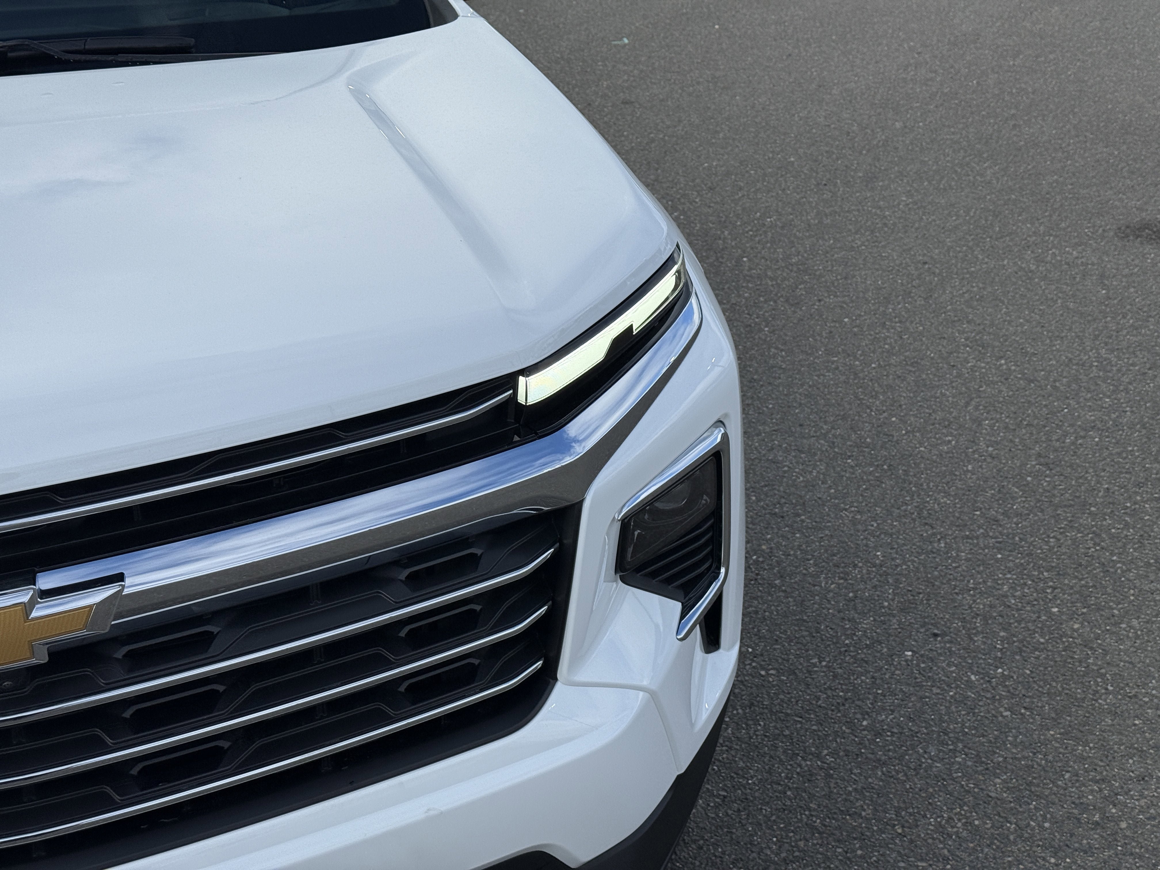 New 2026 Chevrolet Traverse LT w/ Driver Confidence Package AWD/4WD image 43