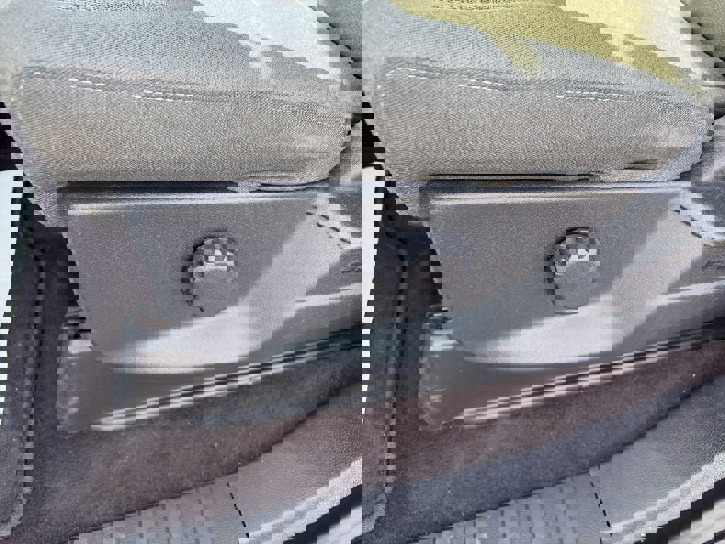 Used 2022 Ford F150 XLT image 16