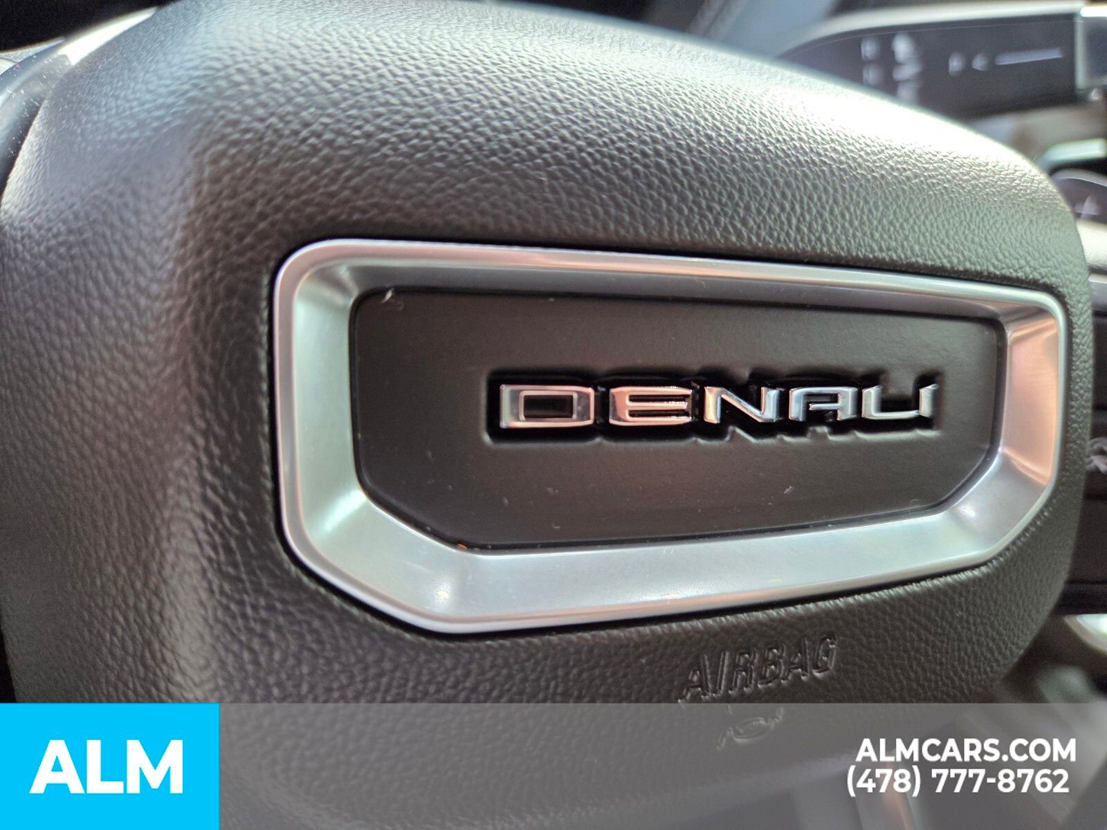 Used 2026 GMC Yukon Denali Ultimate image 10