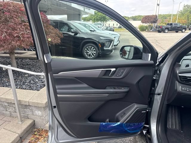 New 2027 Buick Enclave Sport Touring w/ Power Package AWD/4WD image 9
