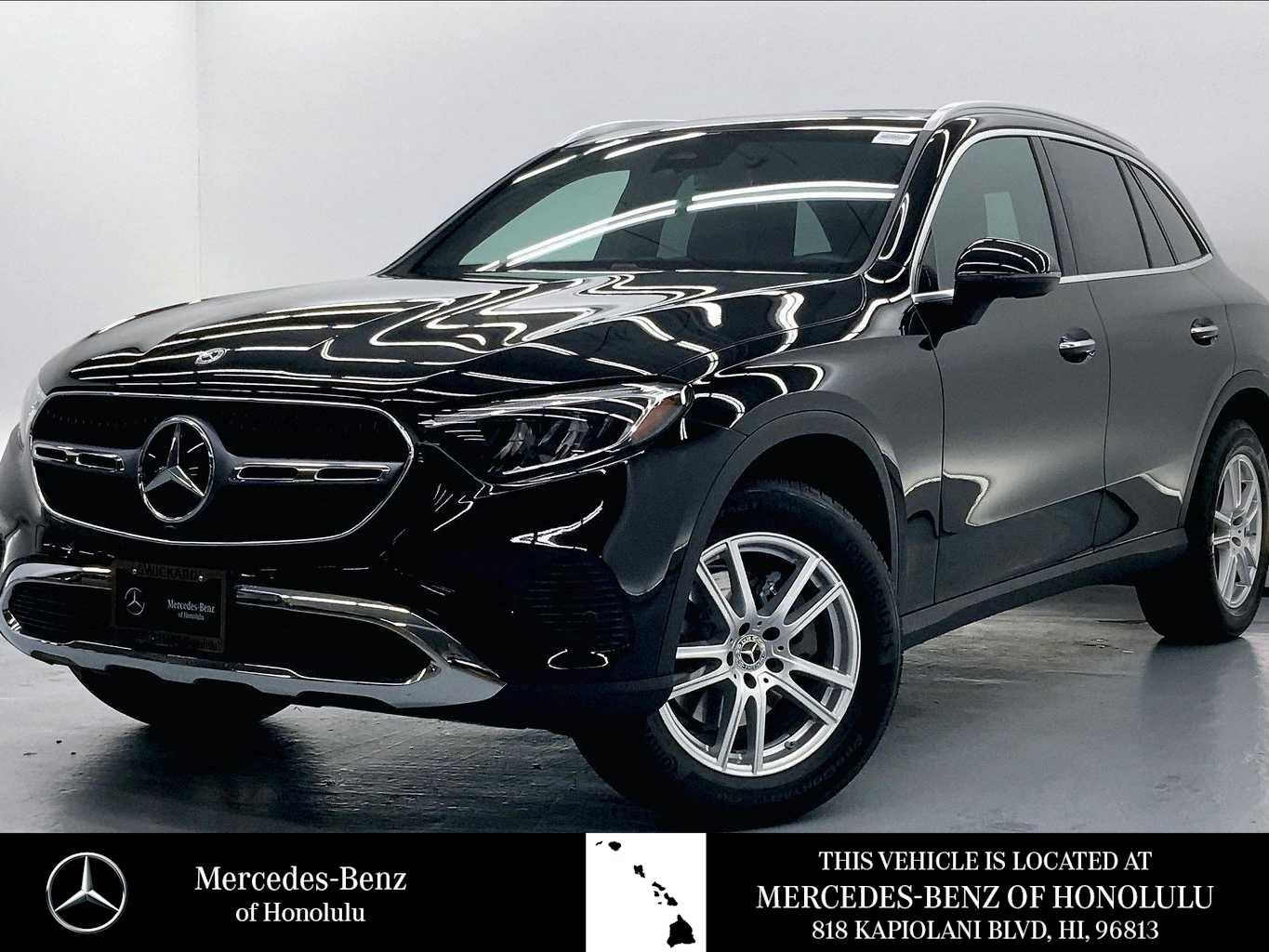 Used 2025 Mercedes-Benz GLC 300 image 1