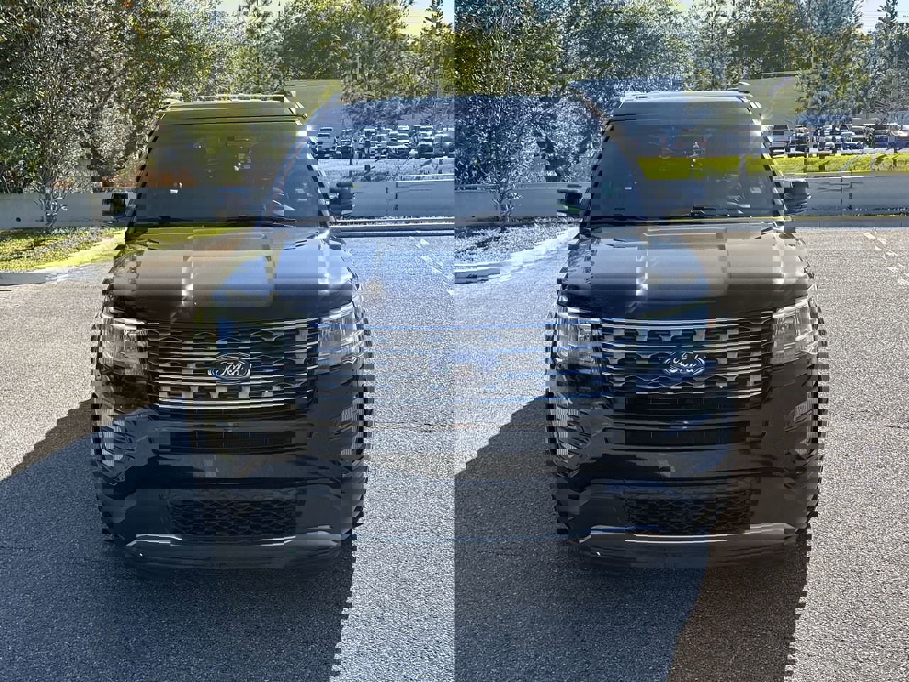 Used 2017 Ford Explorer XLT w/ Equipment Group 201A image 10