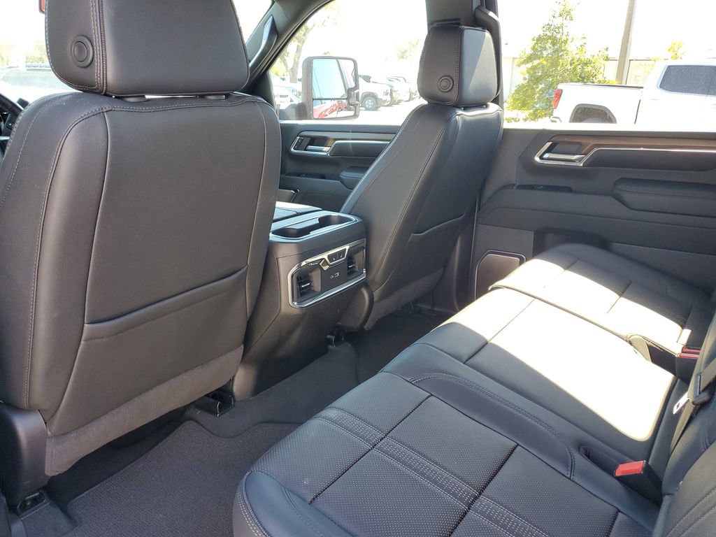 Certified 2024 Chevrolet Silverado 2500 High Country image 14