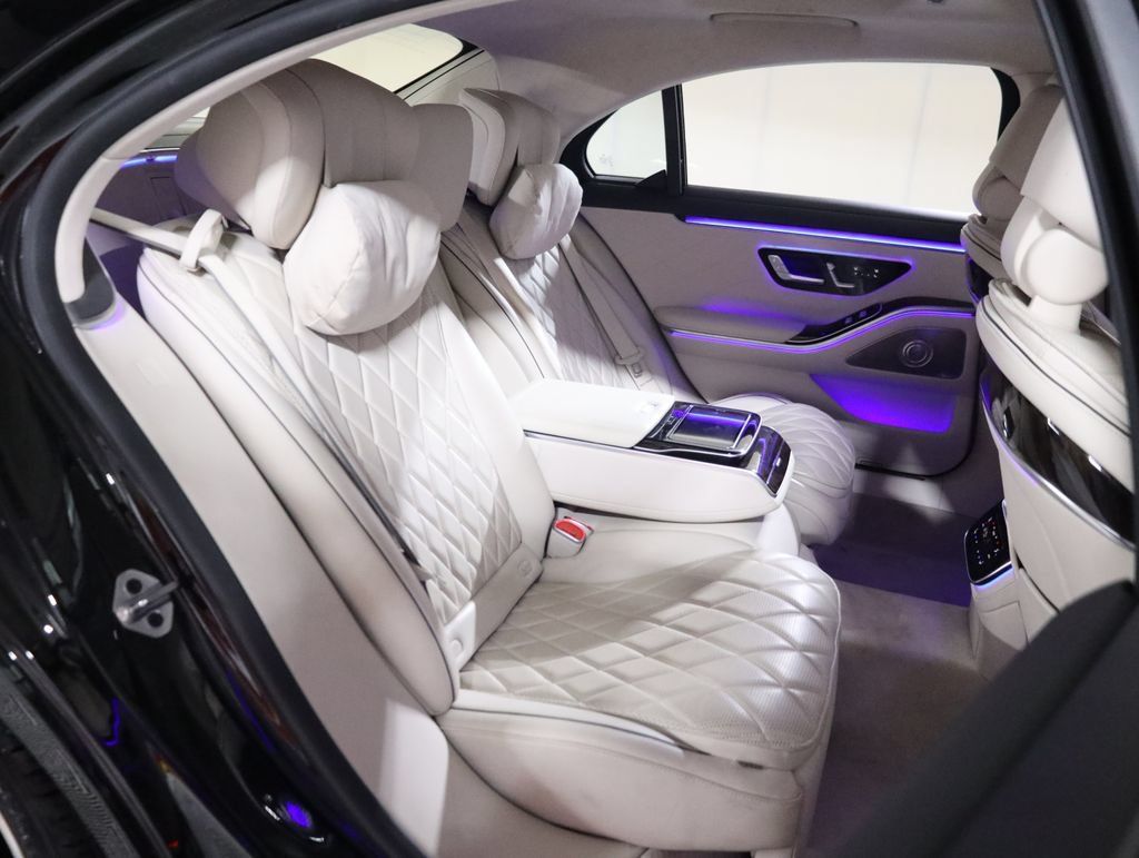 Certified 2022 Mercedes-Benz S 580 4MATIC Sedan w/ Rear Seat Package image 52
