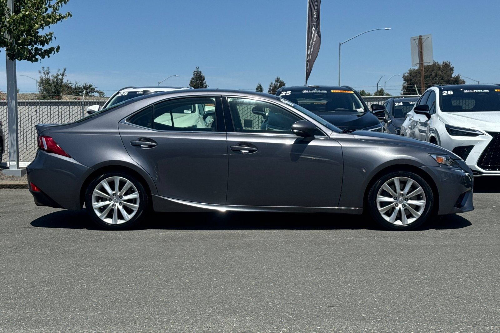 Used 2016 Lexus IS 200t RWD image 3