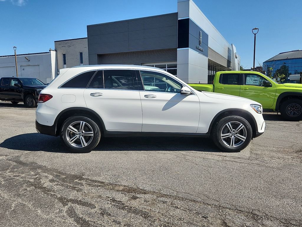 Used 2021 Mercedes-Benz GLC 300 4MATIC image 7