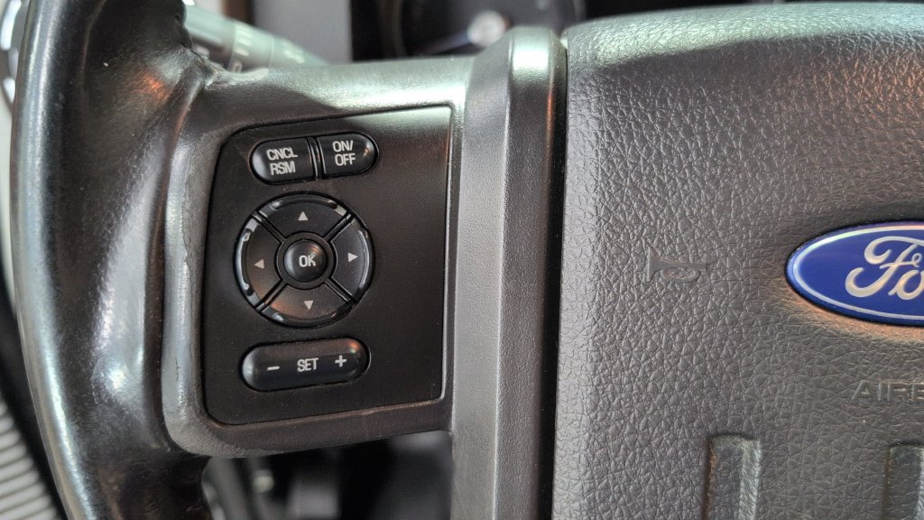 Used 2016 Ford F250 Lariat w/ Lariat Ultimate Package AWD/4WD image 10