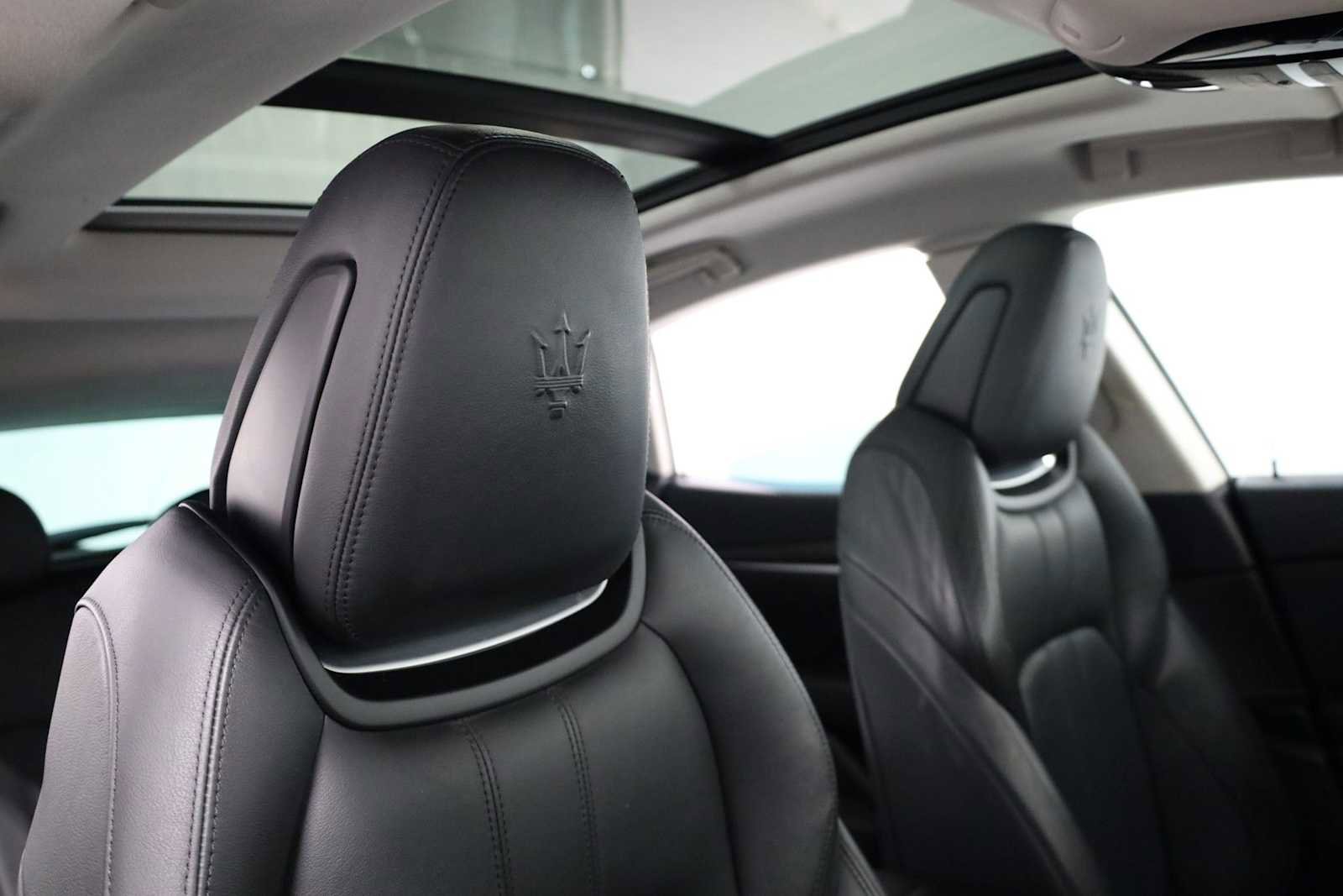 Used 2017 Maserati Levante S image 22