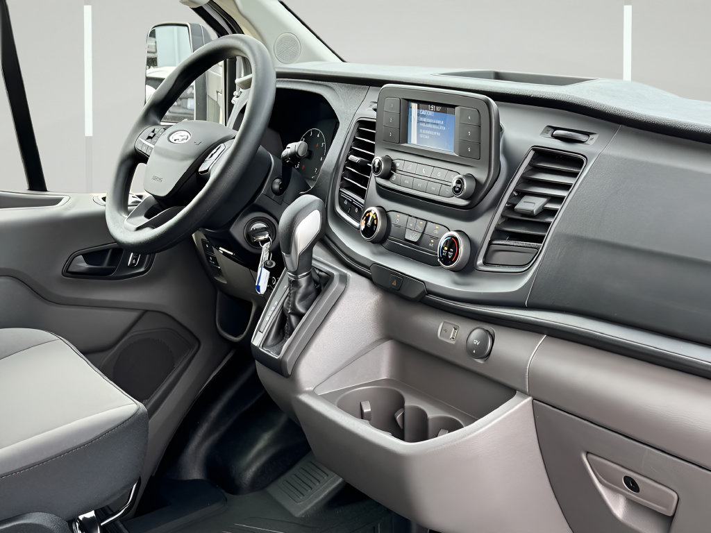 Used 2025 Ford Transit 150 Low Roof AWD w/ Interior Upgrade Package image 7
