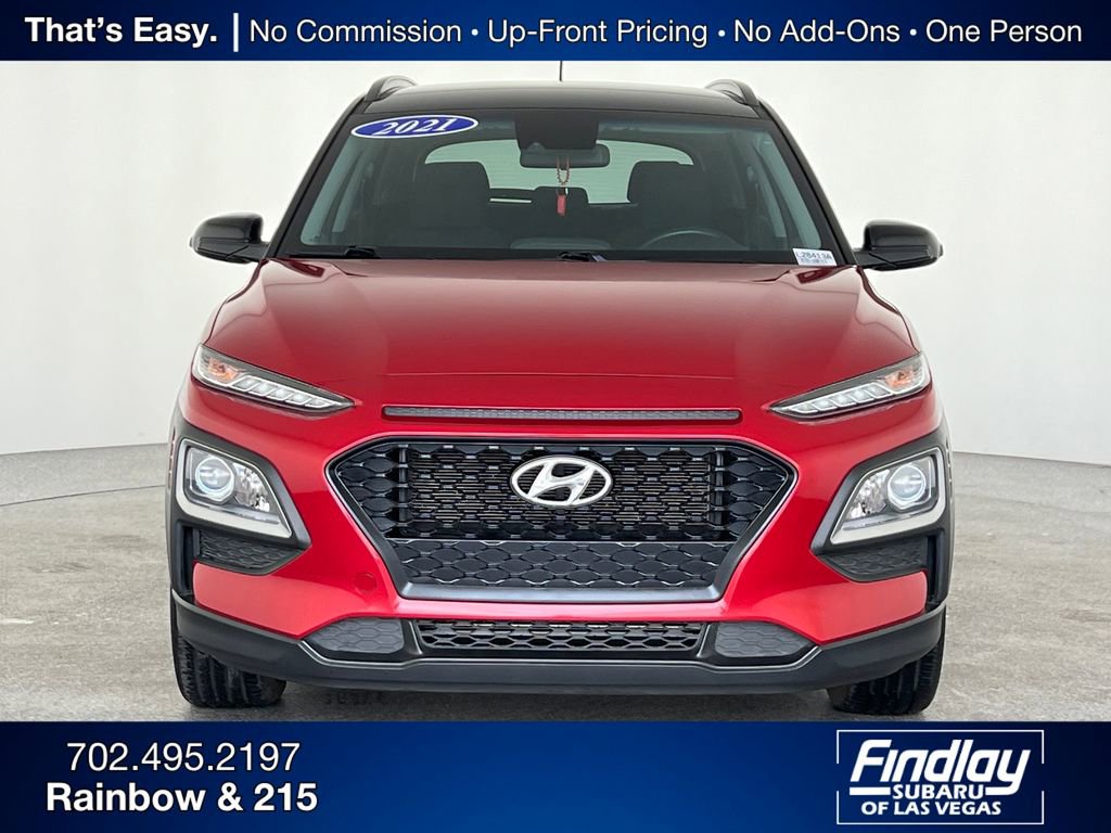 Used 2021 Hyundai Kona SEL w/ Winter Weather Package image 11