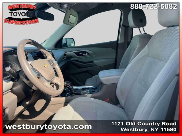 Used 2021 Chevrolet Traverse LT image 18