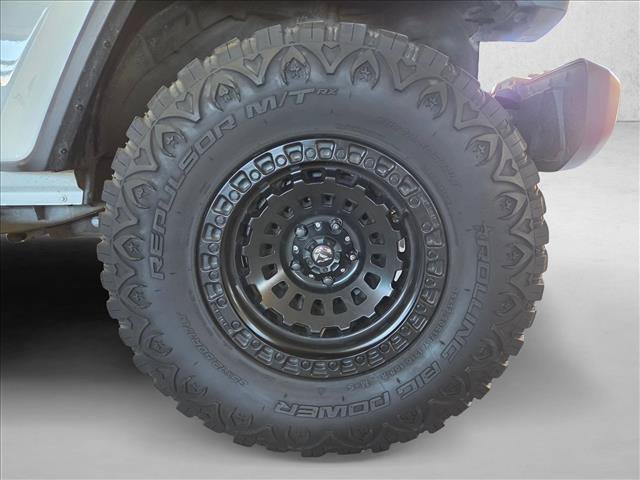 Used 2021 Jeep Gladiator Sport AWD/4WD image 20