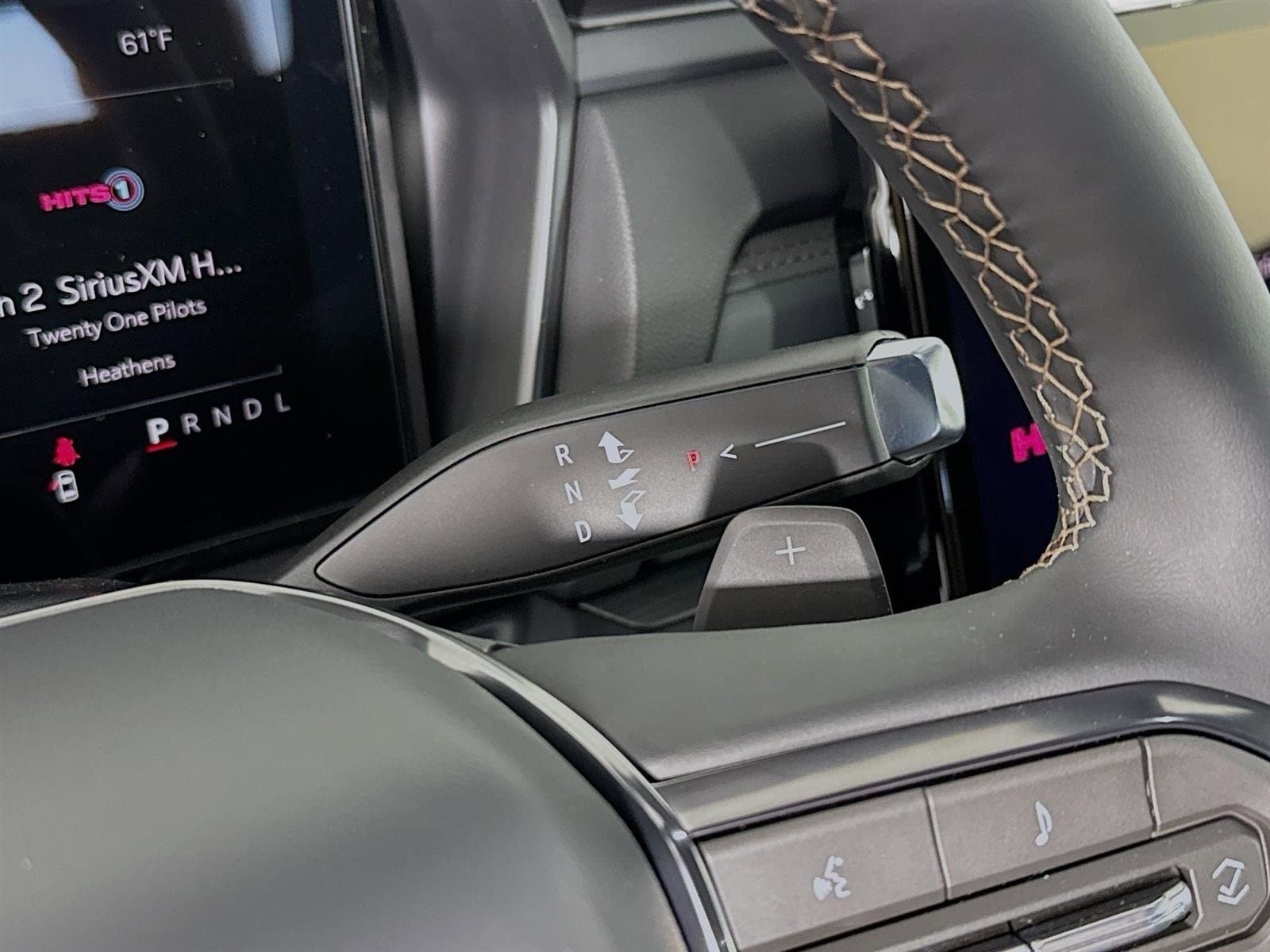 New 2026 GMC Terrain AT4 w/ Technology Package II AWD/4WD image 19