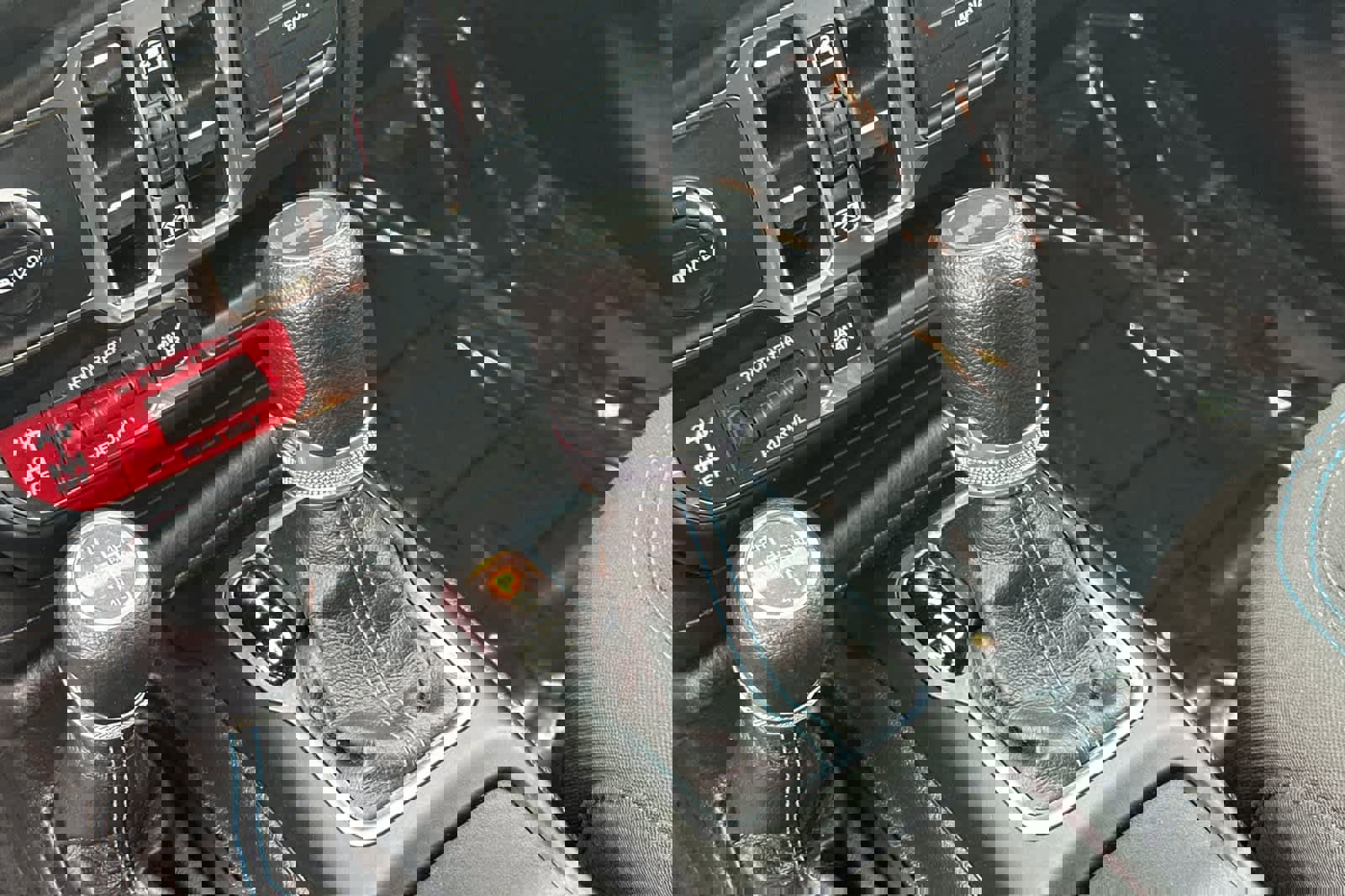 Used 2023 Jeep Wrangler Unlimited Rubicon 4xe w/ Steel Bumper Group image 24