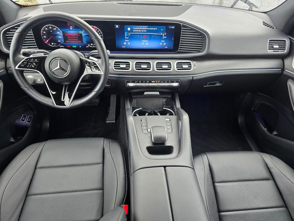 Used 2025 Mercedes-Benz GLE 450e 4MATIC image 17