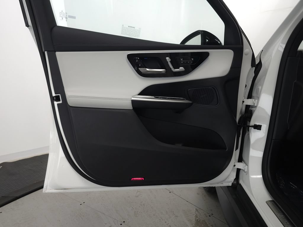Certified 2026 Mercedes-Benz GLC 300 4MATIC video 5
