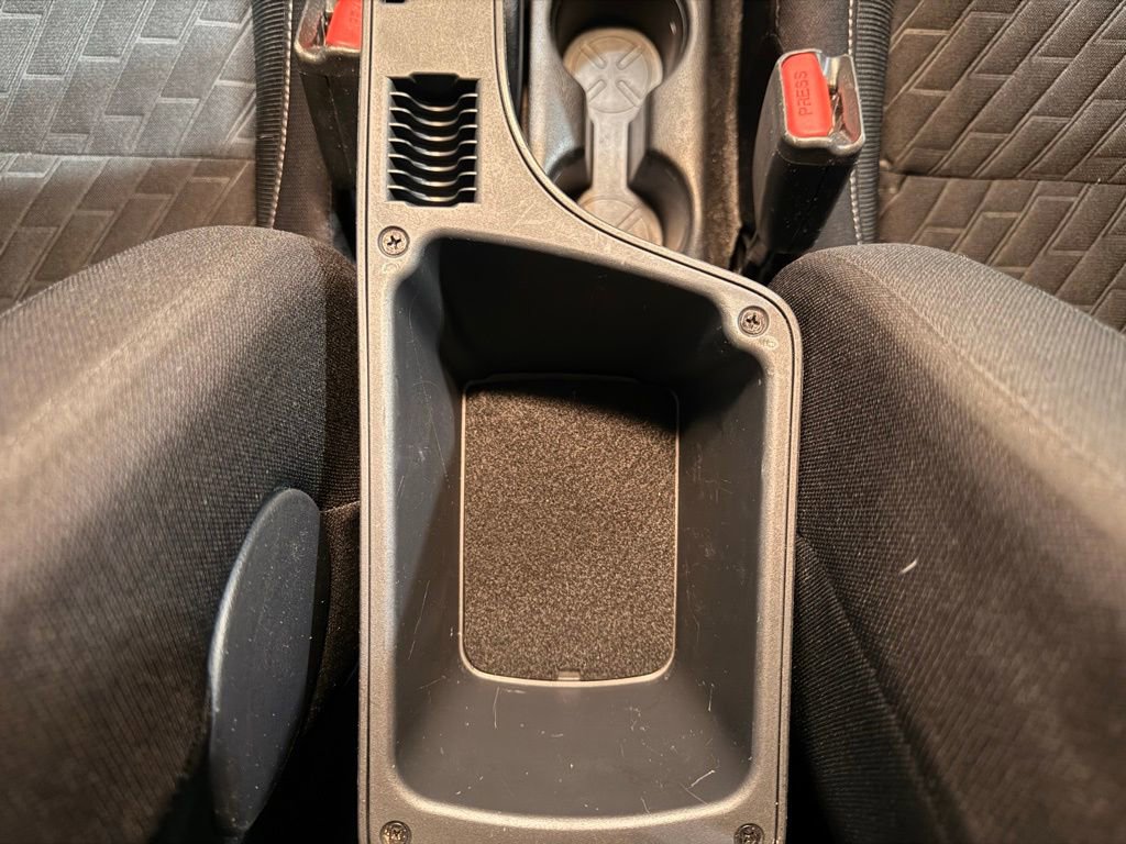 Used 2021 Nissan Kicks S image 22