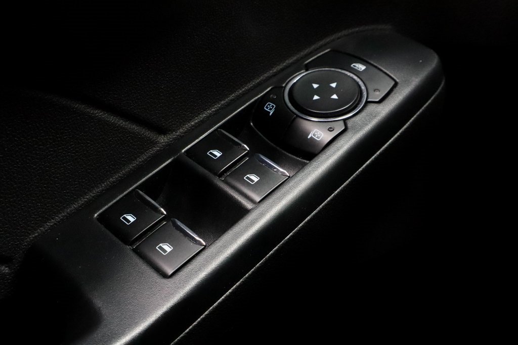 Used 2024 Ford Escape Platinum image 28