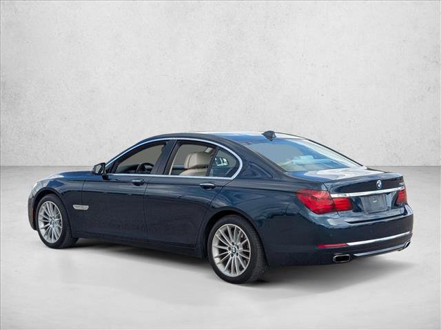 Used 2013 BMW 750i RWD image 7