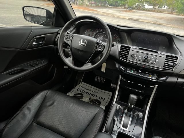 Used 2017 Honda Accord Sport Special Edition image 27