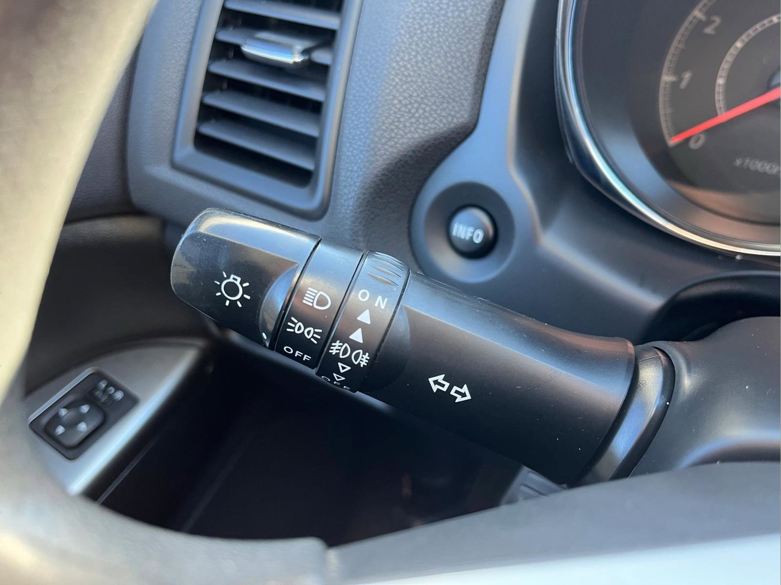 Used 2018 Mitsubishi Outlander Sport ES AWD/4WD image 15