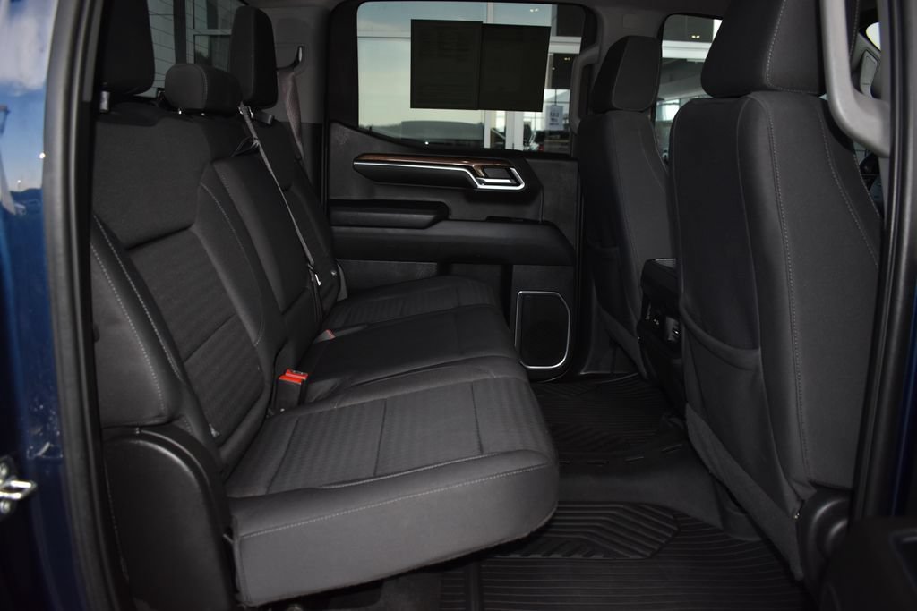 Used 2022 Chevrolet Silverado 1500 RST AWD/4WD image 15