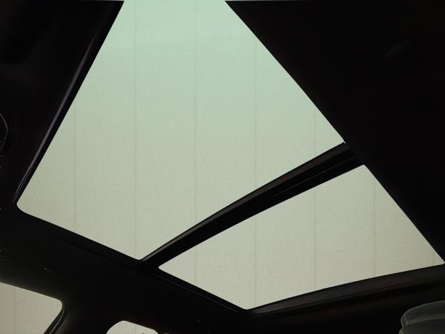 New 2026 Jeep Grand Wagoneer Summit w/ Rear Seat Video Group I image 37