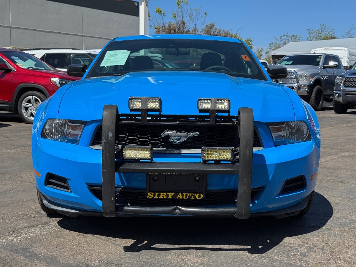 Used 2010 Ford Mustang Coupe RWD image 5