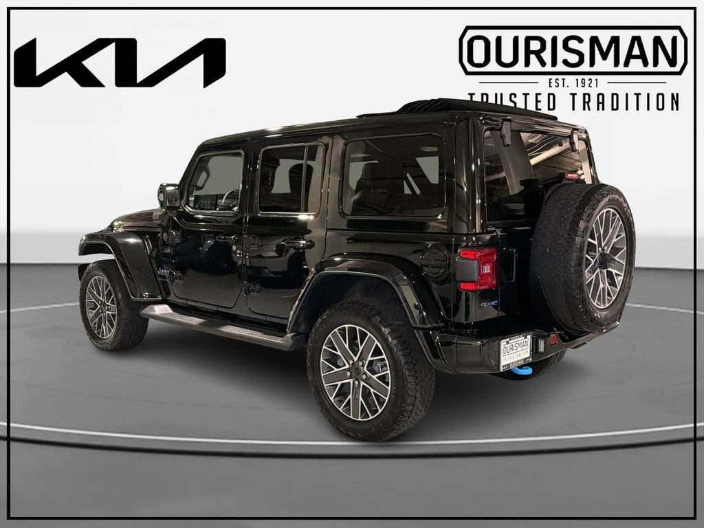 Used 2024 Jeep Wrangler High Altitude AWD/4WD image 3
