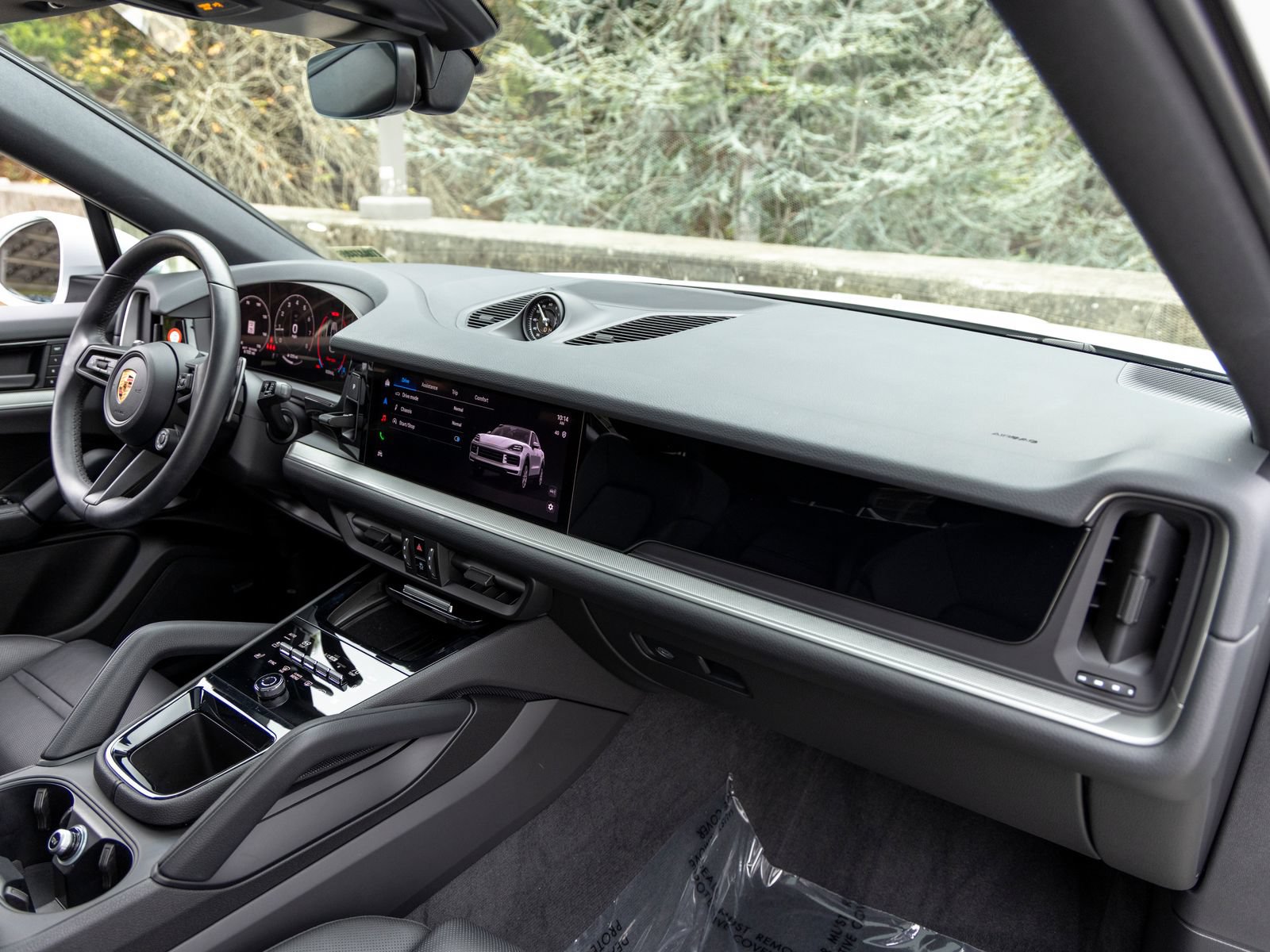 Certified 2026 Porsche Cayenne Coupe AWD/4WD image 57