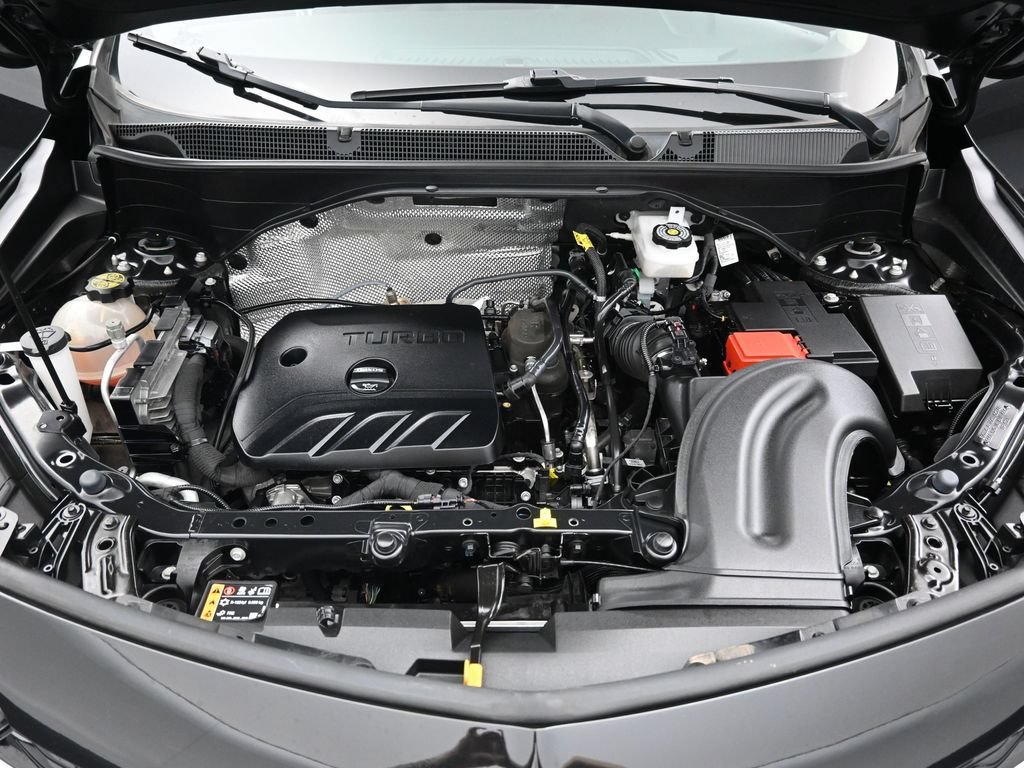 Used 2023 Buick Encore GX Essence w/ Experience Buick Package AWD/4WD image 34