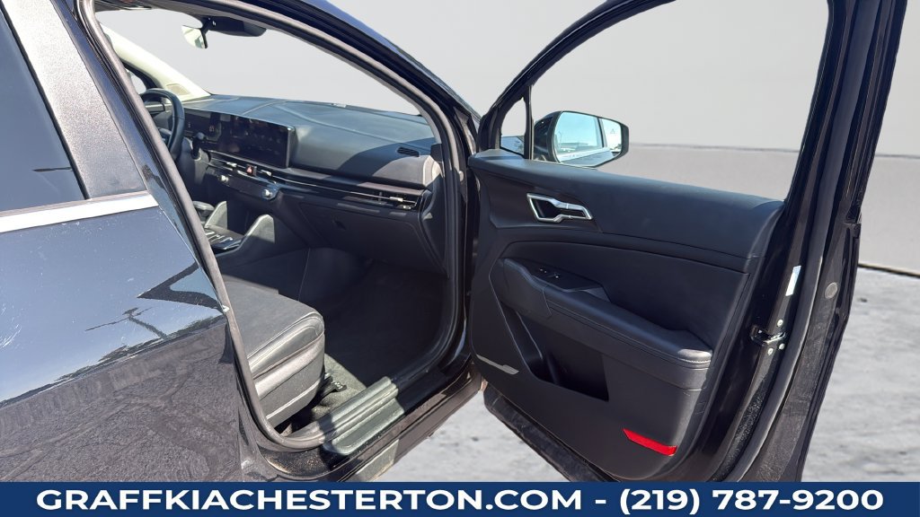 Used 2026 Kia Sportage EX FWD image 23