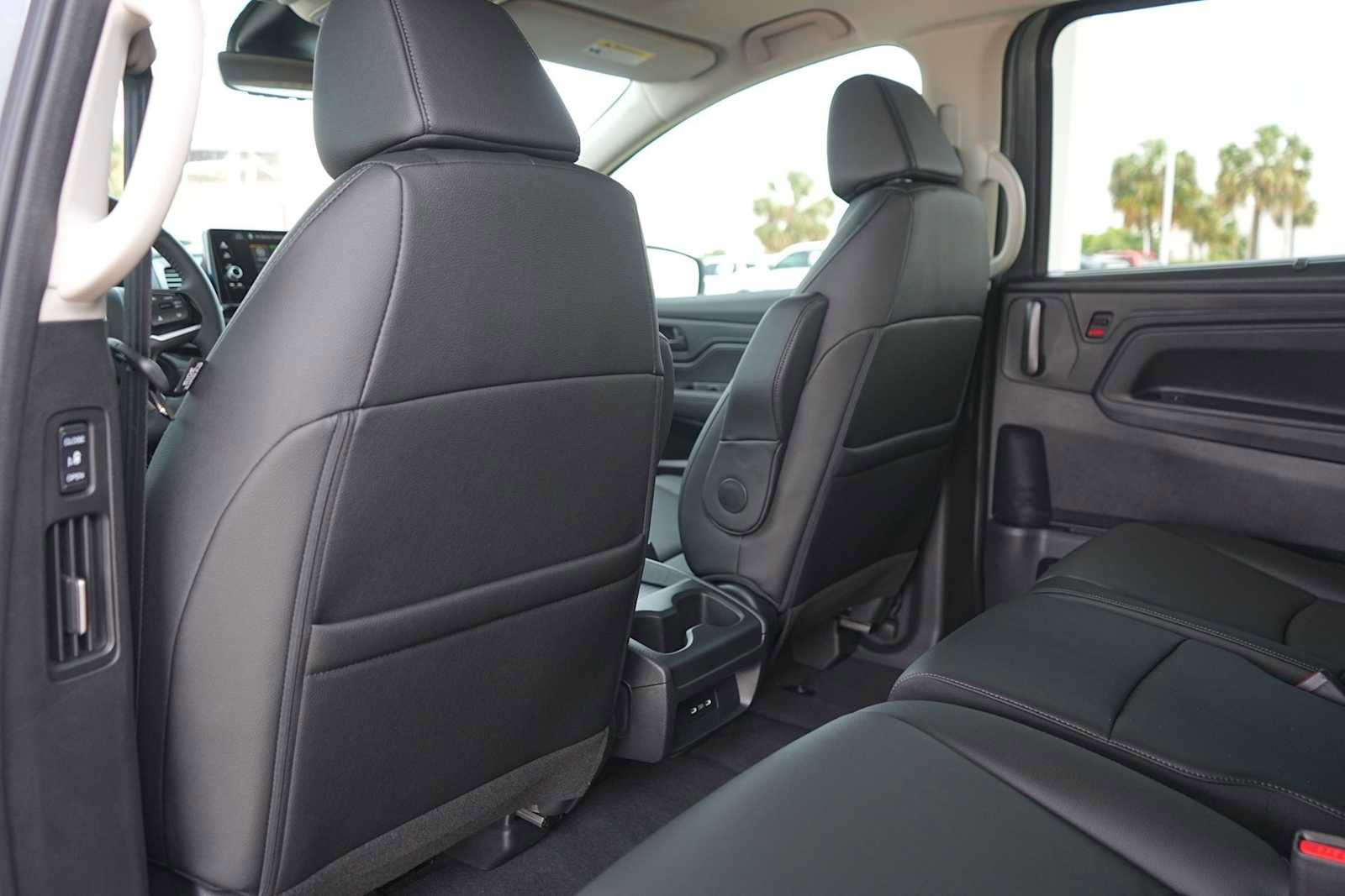 Used 2026 Honda Odyssey EX-L image 13