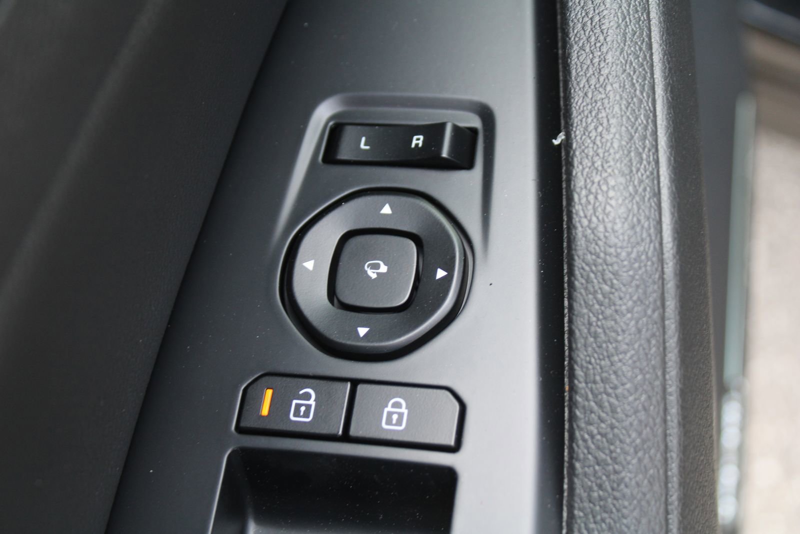 New 2026 Kia Sportage SX Prestige image 21